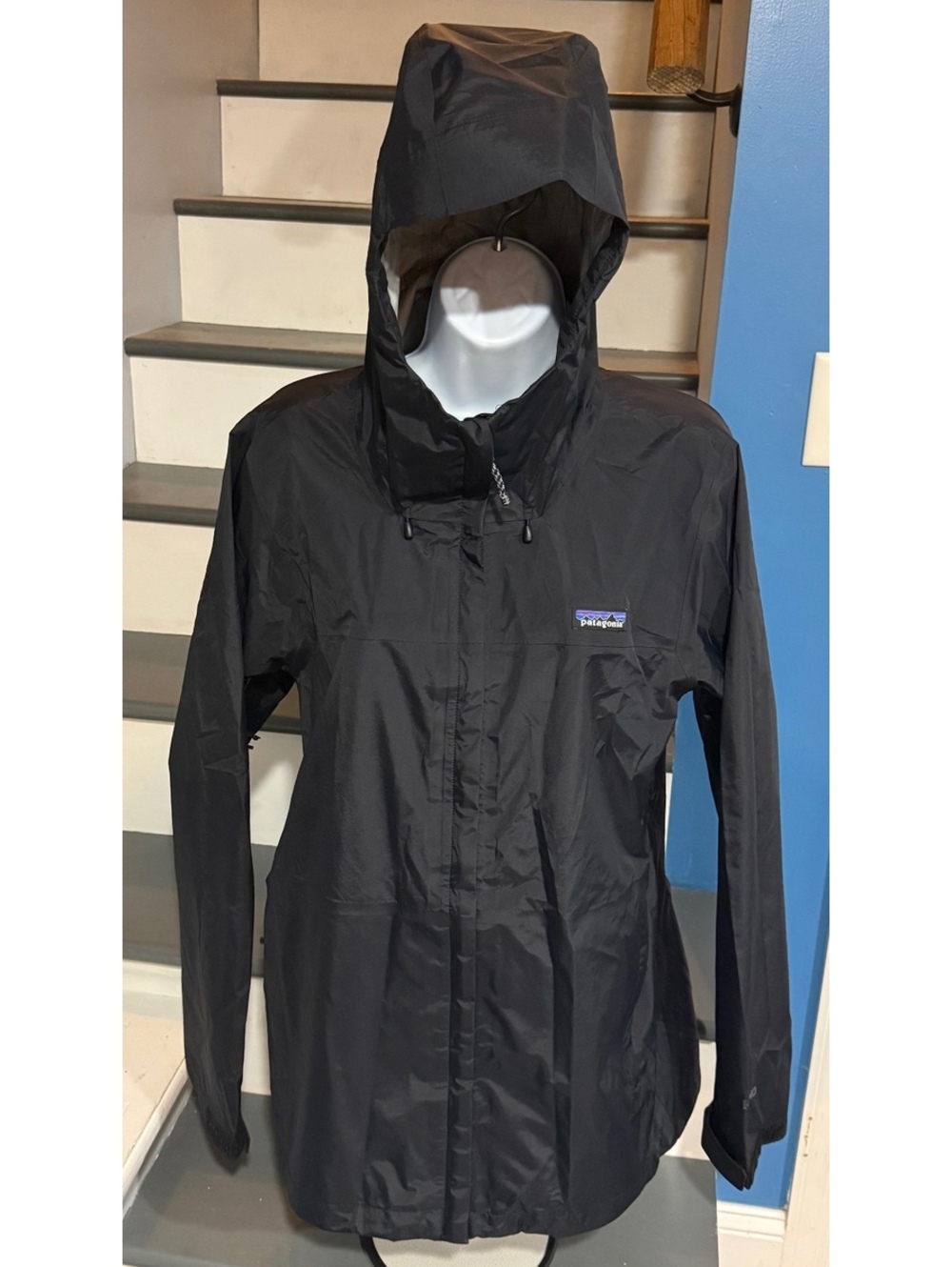 Women’s Size Large Torrentshell 3L H2NO Black Hooded Lightweight Rain Jacket